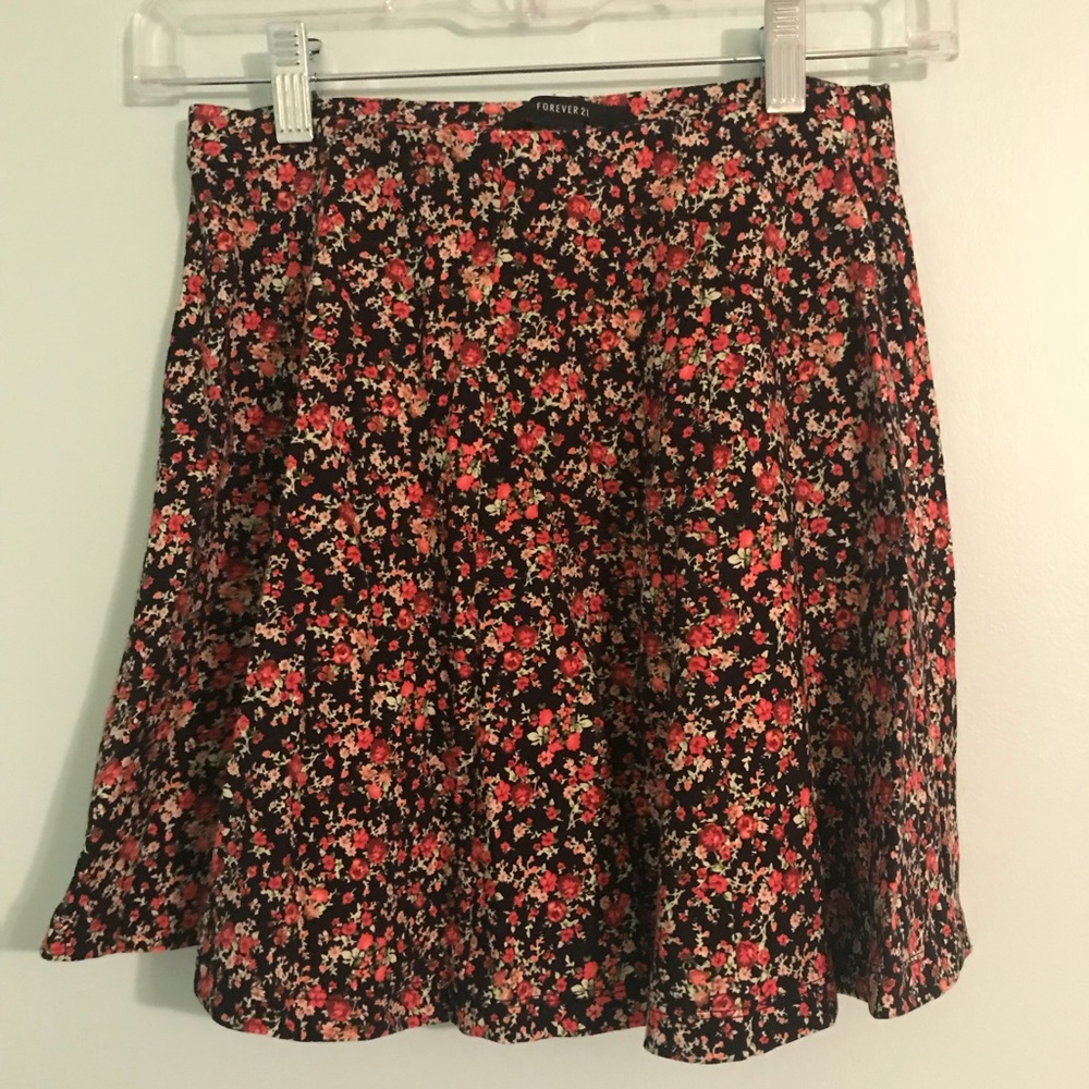 Forever 21 Floral Skater Skirt